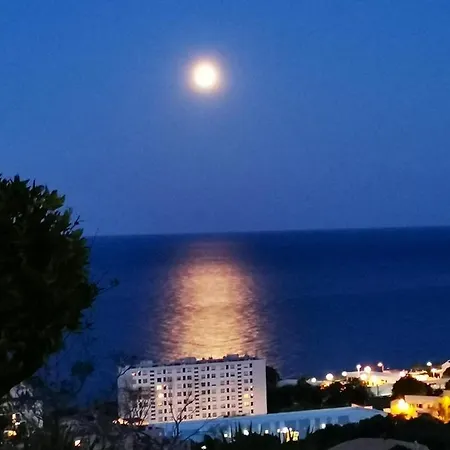 Spacieux A Bastia Avec Vue Et Montagne. Bastia (Corsica)