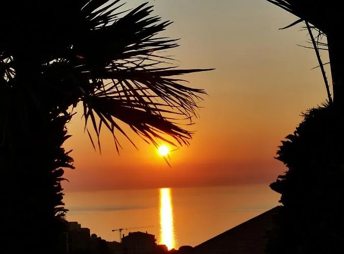 Spacieux à Avec Vue Et Montagne. Bastia (Corsica)